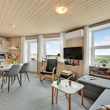 Lovely Apartment In Hvide Sande With Kitchen Havrvig Kültér fotó